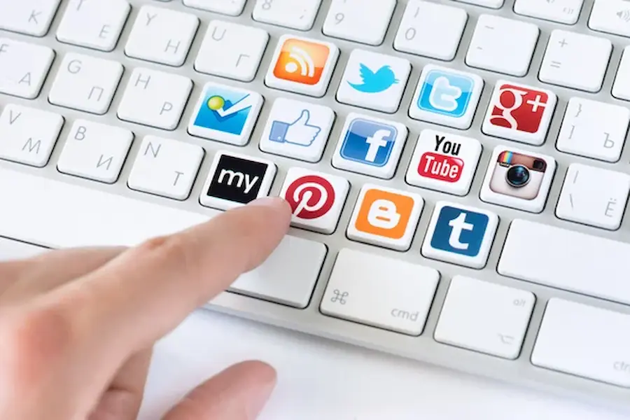 Redes Sociales para Negocios Hispanos en USA: Guía 2026 La evolución del marketing en las redes sociales